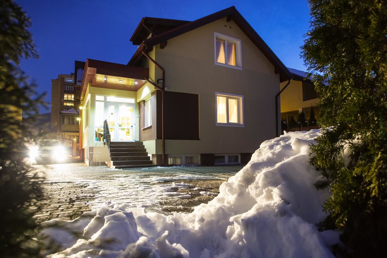 Гостевой дом Pension Gallery Брашов-34