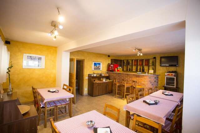 Гостевой дом Pension Gallery Брашов-31